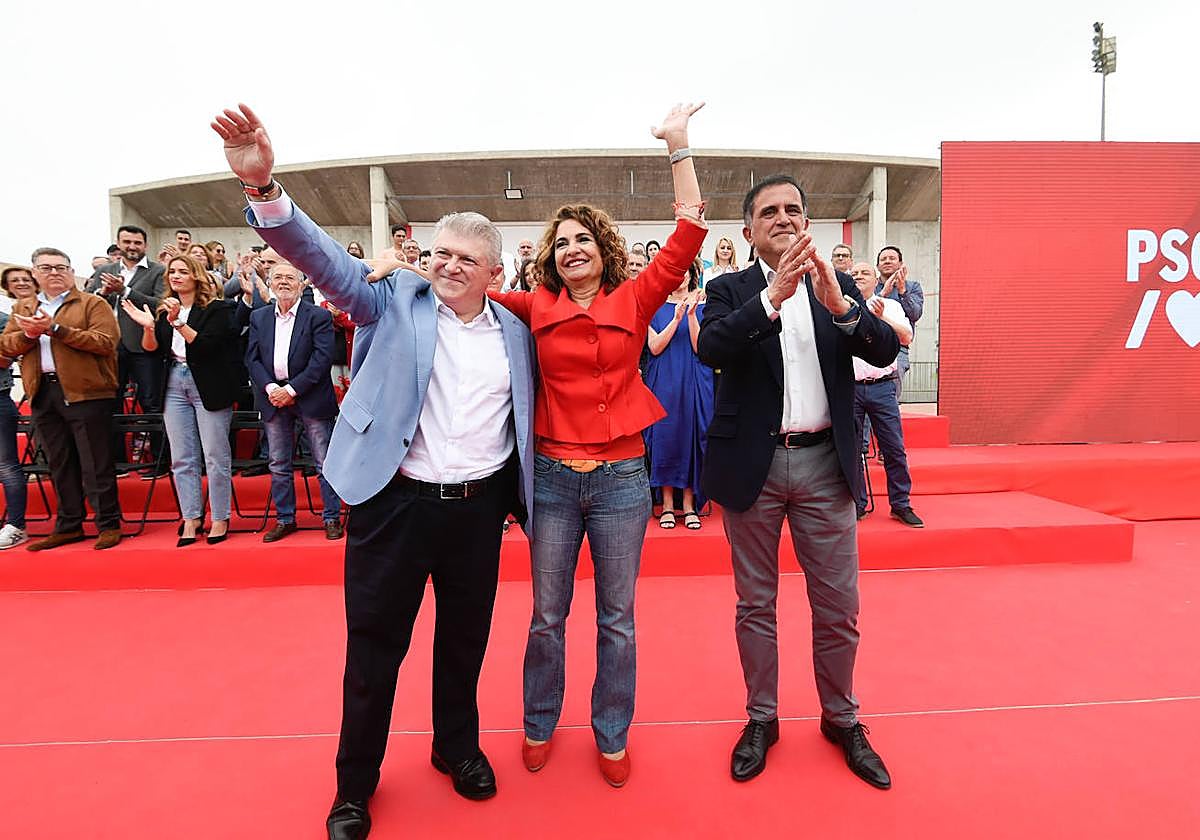 Acto de presentación de la candidatura de José Antonio Serrano a la alcaldía de Murcia, en imágenes
