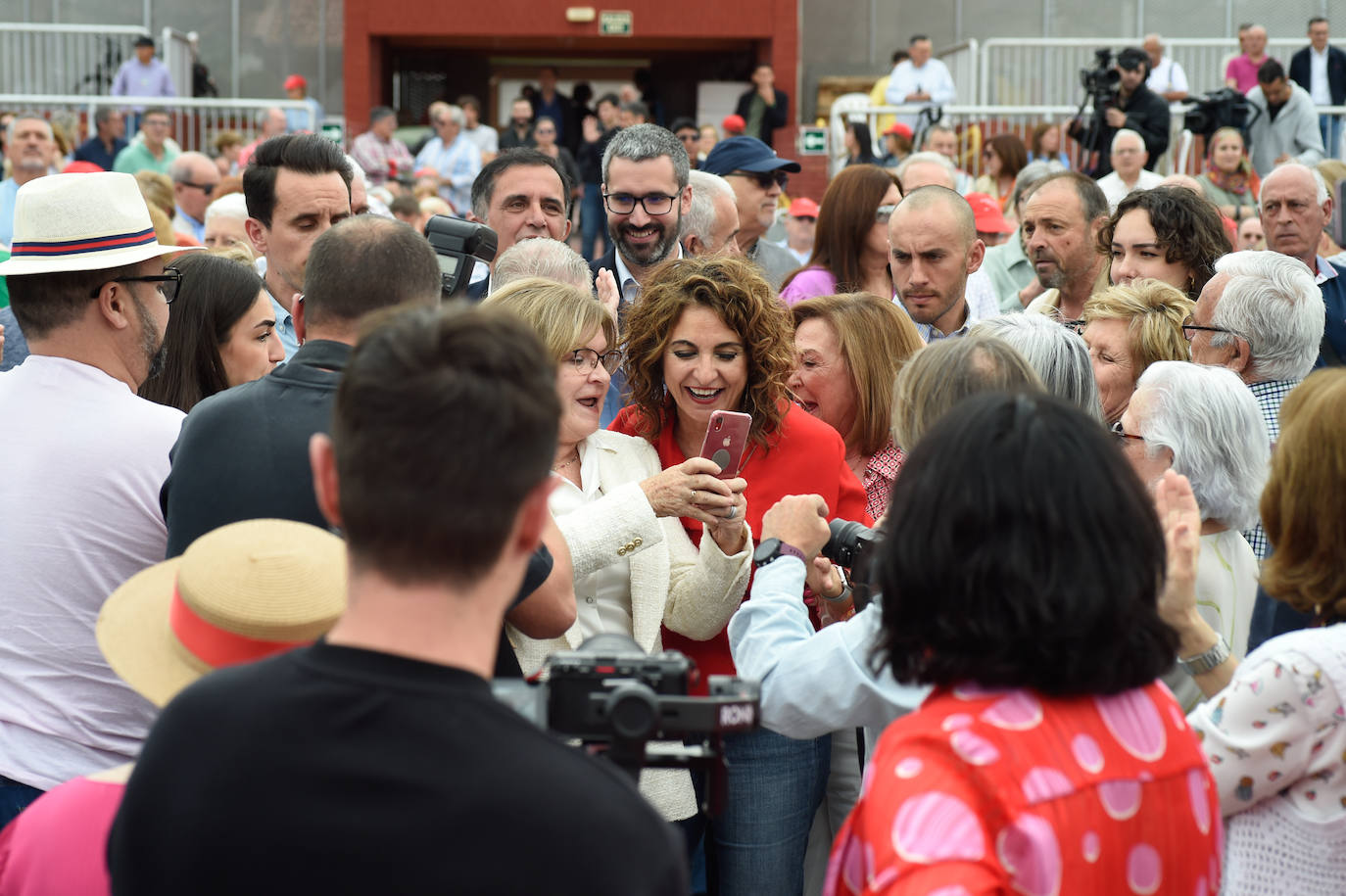 Acto de presentación de la candidatura de José Antonio Serrano a la alcaldía de Murcia, en imágenes