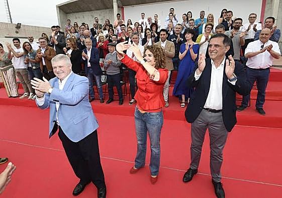 Vélez, Montero y Serrano, este sábado en Murcia.