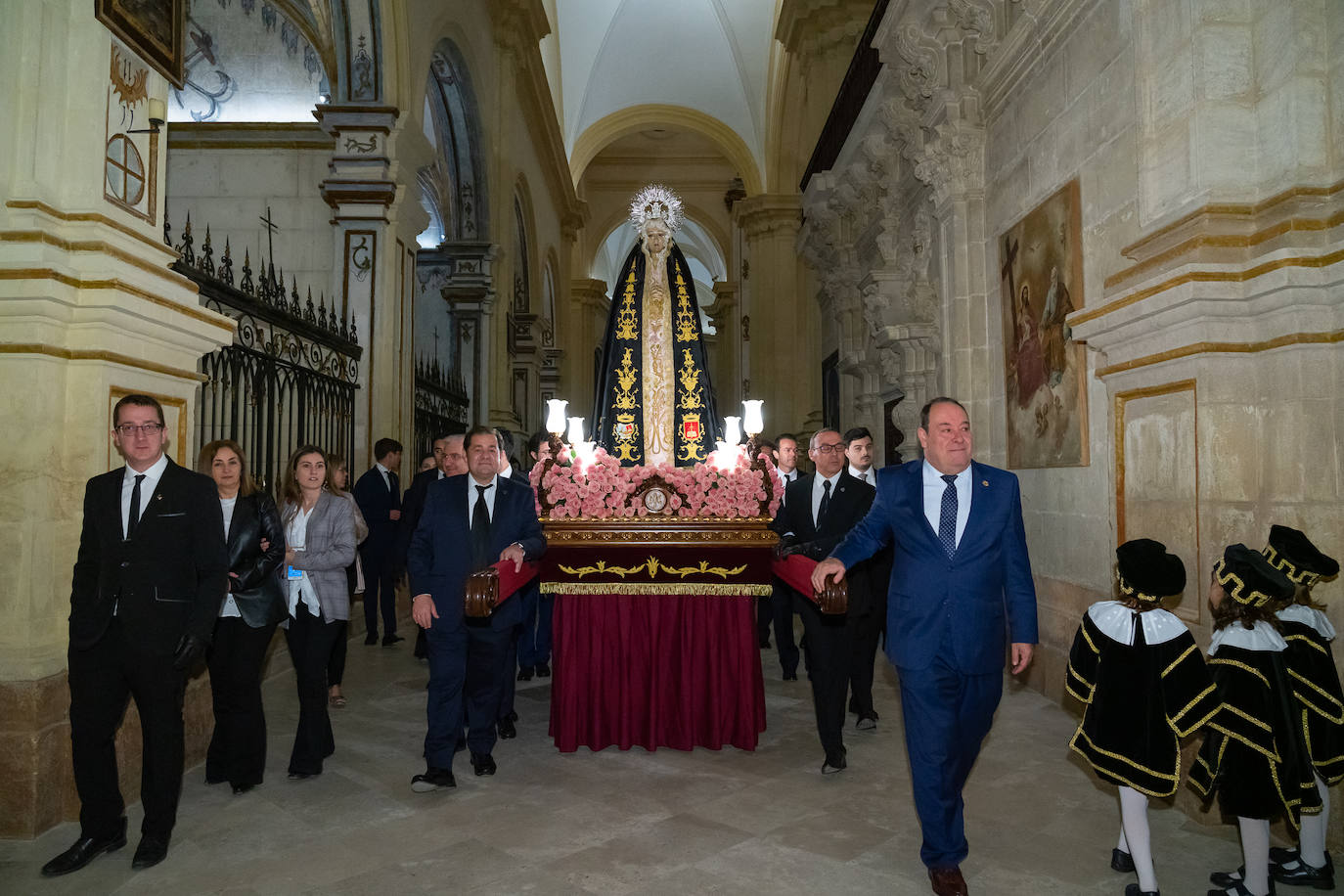Procesión de la Santísima Virgen de la Soledad de Lorca, en imágenes