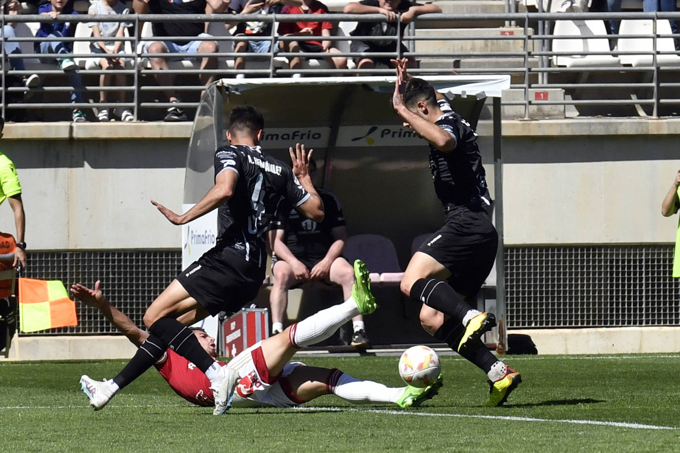 La victoria del Real Murcia frente al Cornellà, en imágenes