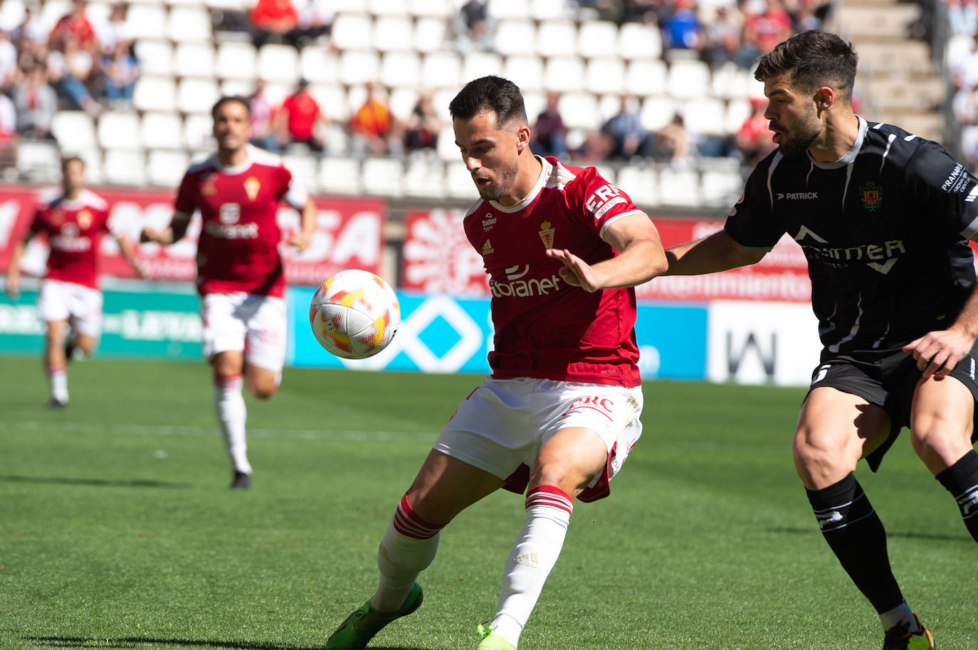 La victoria del Real Murcia frente al Cornellà, en imágenes