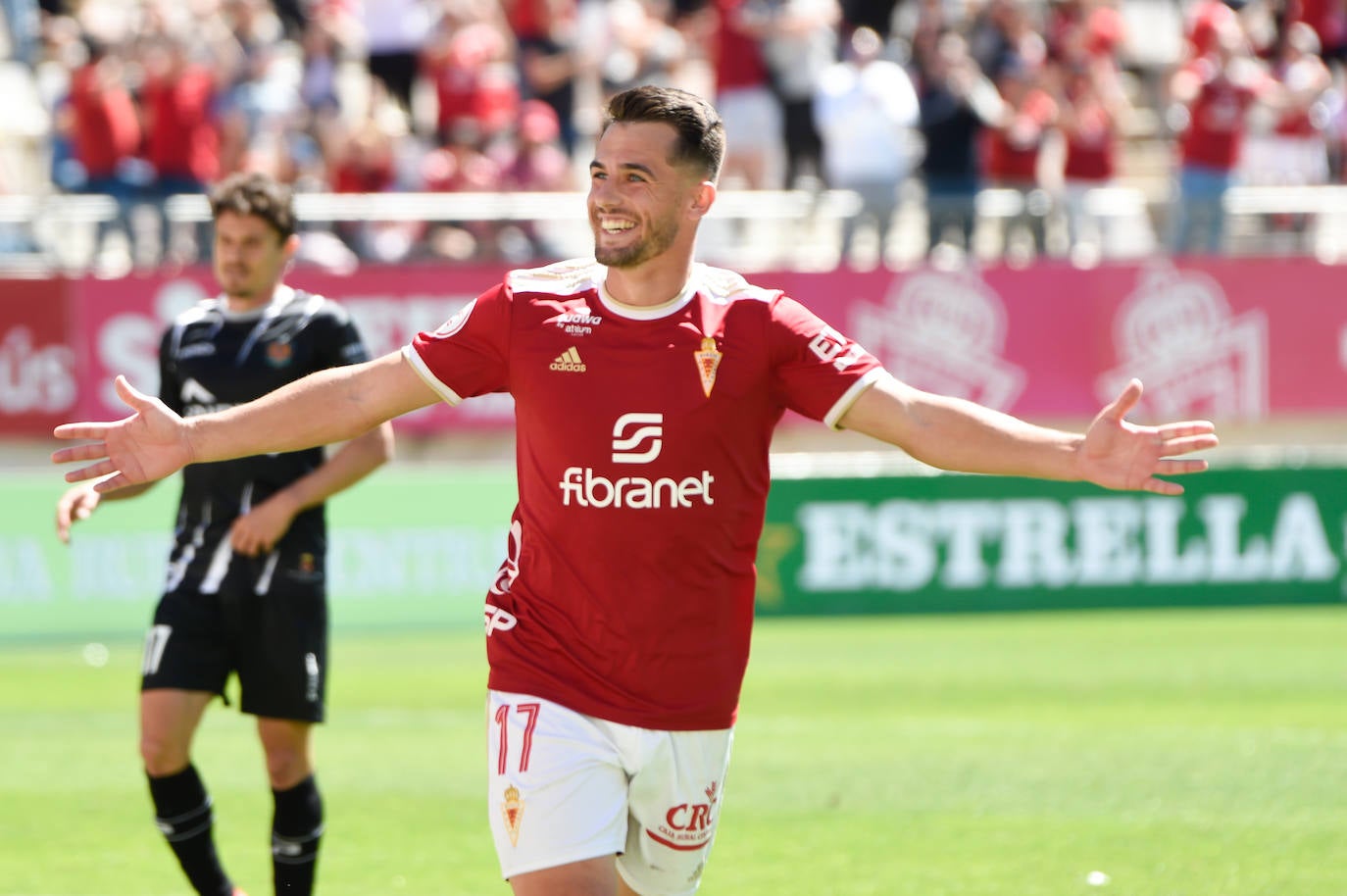 La victoria del Real Murcia frente al Cornellà, en imágenes