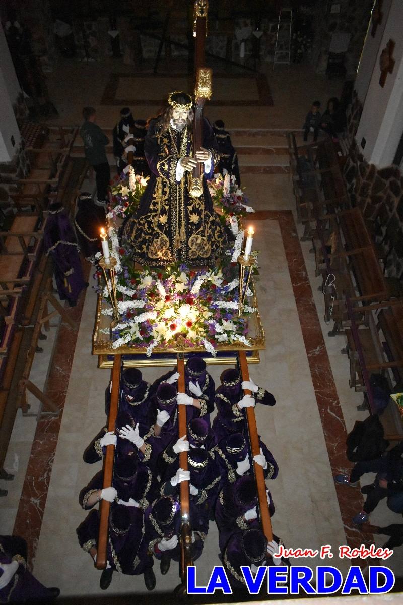 La procesión de la Virgen de los Dolores llena de recogimiento el casco antiguo de Caravaca