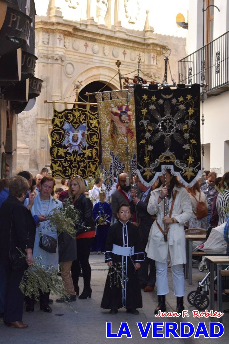 La procesión del Domingo de Ramos recorre la calle Mayor y La Corredera de Caravaca