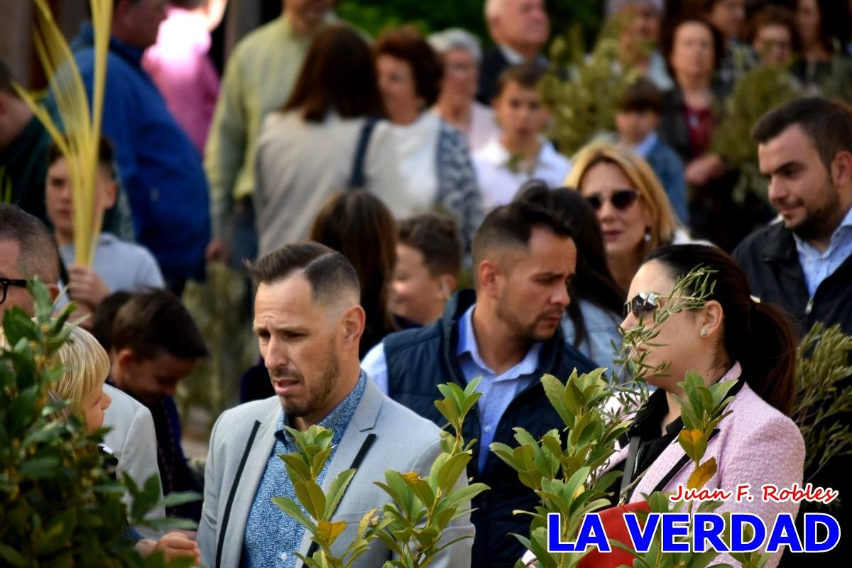 La procesión del Domingo de Ramos recorre la calle Mayor y La Corredera de Caravaca