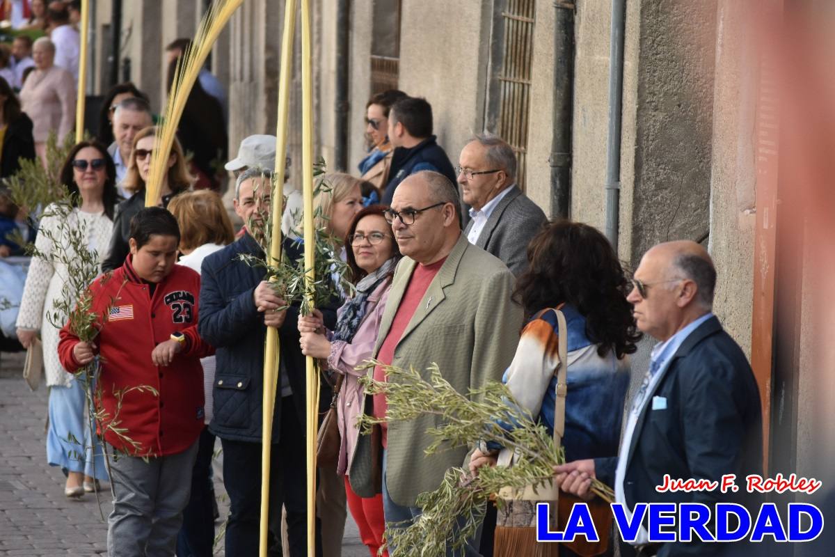 La procesión del Domingo de Ramos recorre la calle Mayor y La Corredera de Caravaca