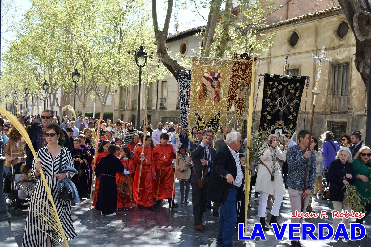 La procesión del Domingo de Ramos recorre la calle Mayor y La Corredera de Caravaca