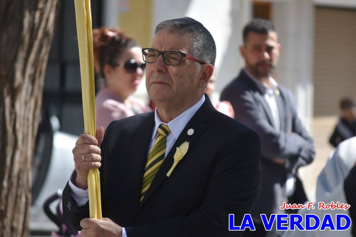 La procesión del Domingo de Ramos recorre la calle Mayor y La Corredera de Caravaca