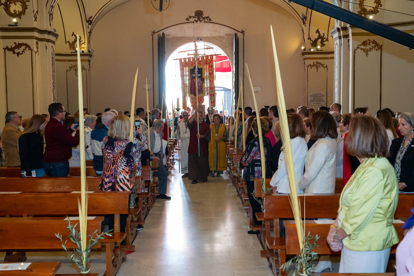 Bendición de las palmas en el Paso Blanco de Lorca, en imágenes