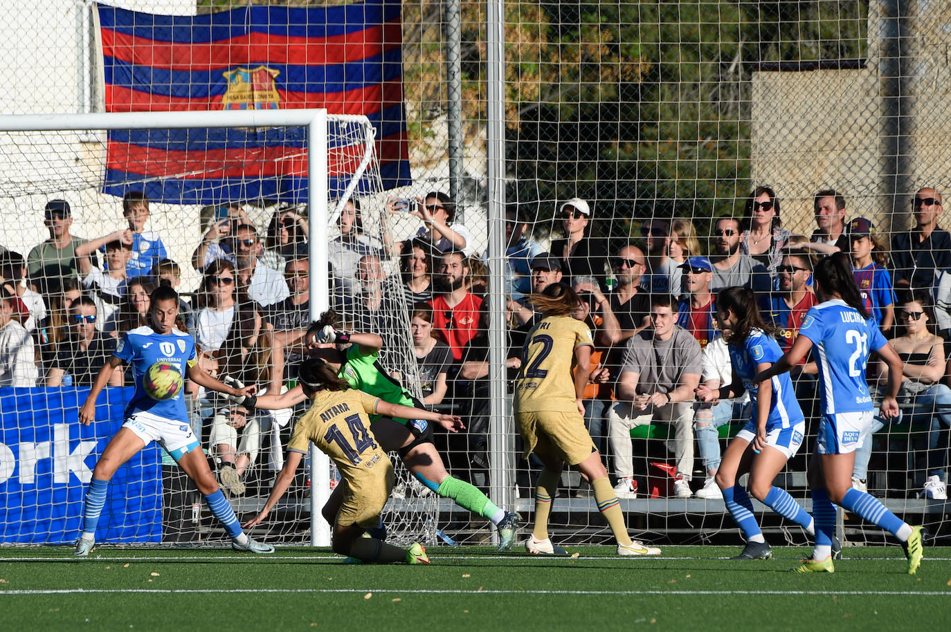 Digna derrota del Alhama ante el Barça (0-2)