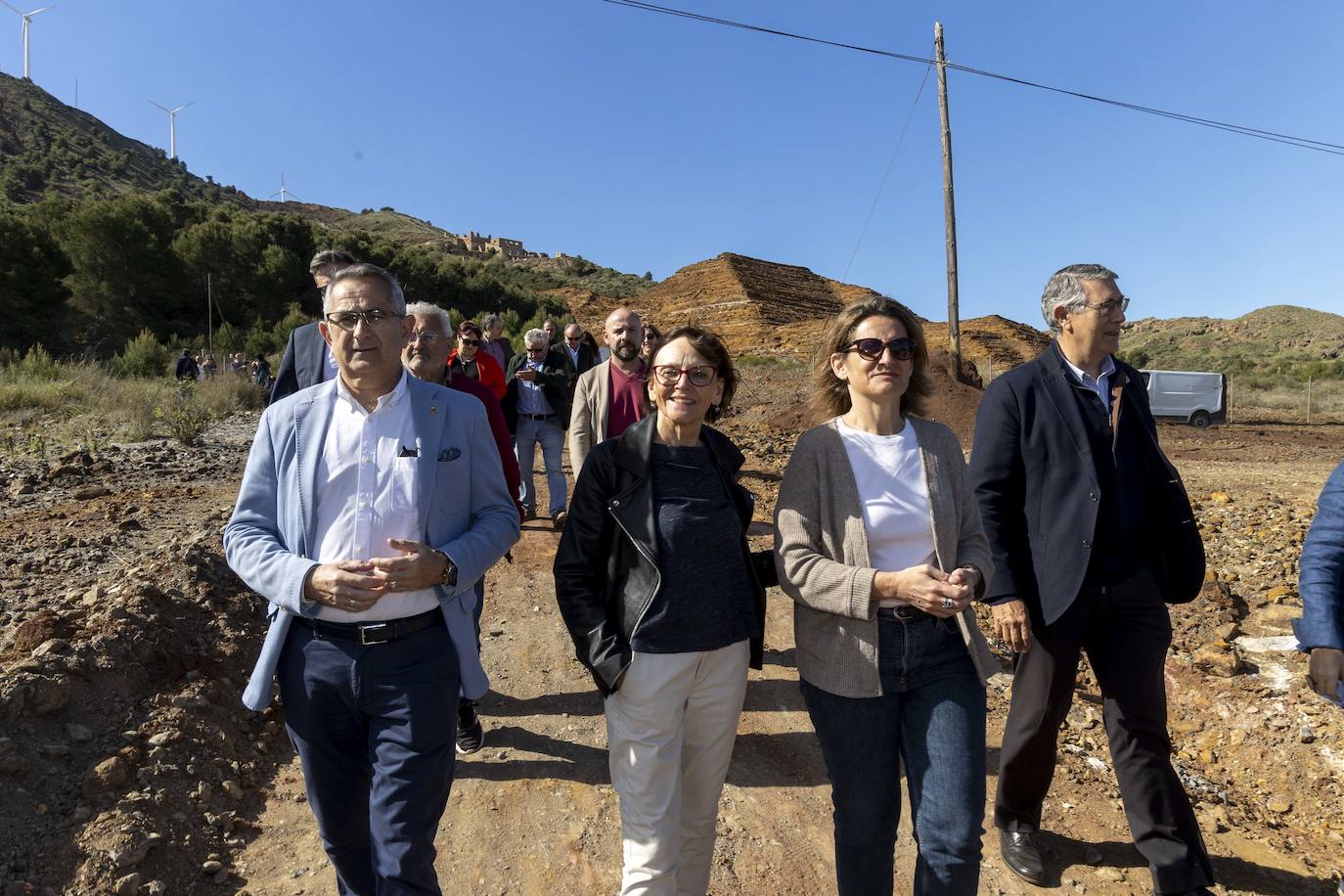 Las imágenes de la visita de Teresa Ribera a La Manga y La Unión