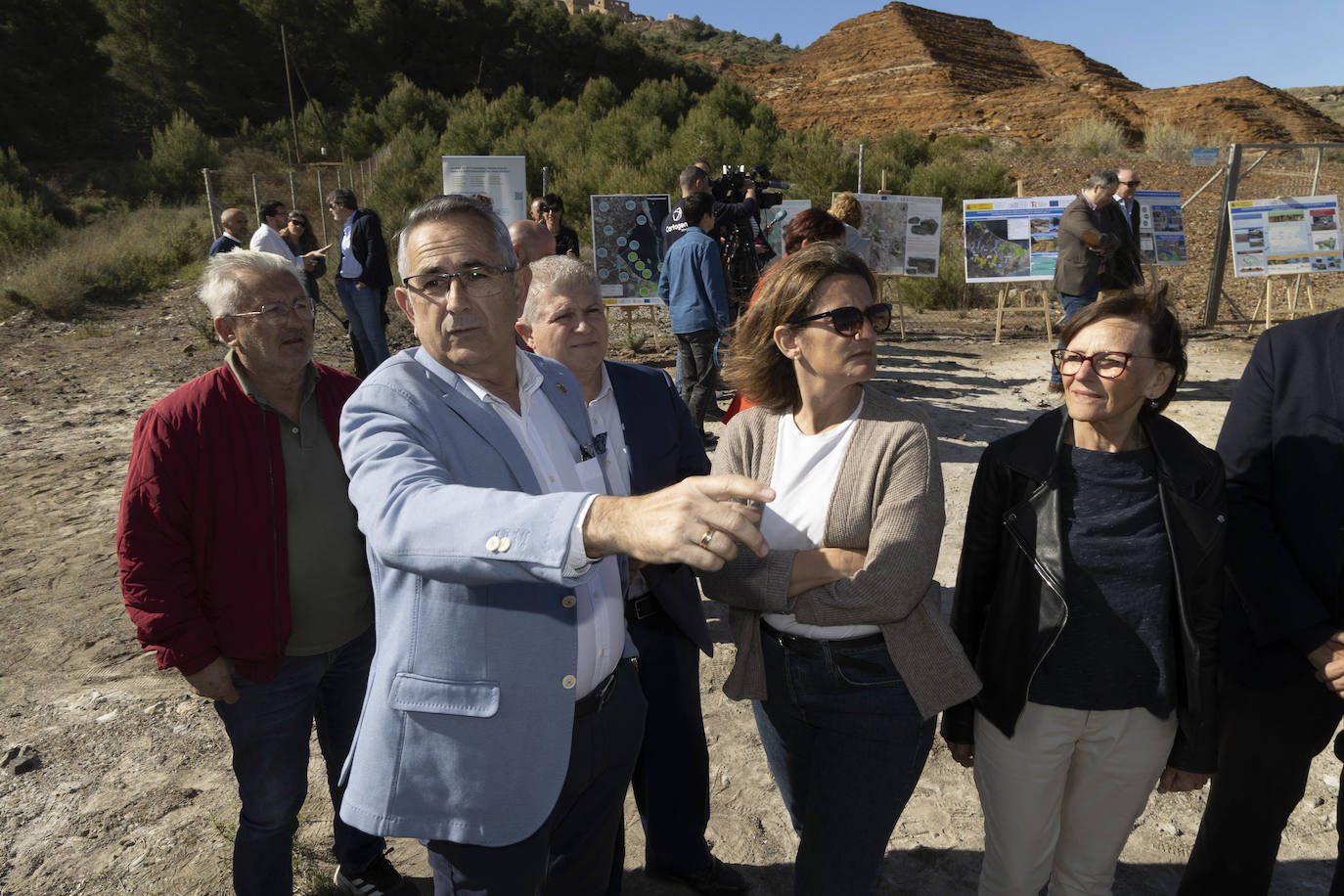 Las imágenes de la visita de Teresa Ribera a La Manga y La Unión