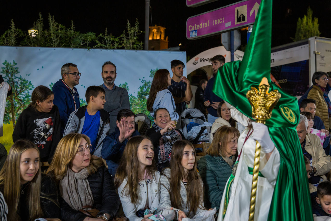 Militares, guardias civiles y armaos imprimen carácter marcial al Lunes Santo