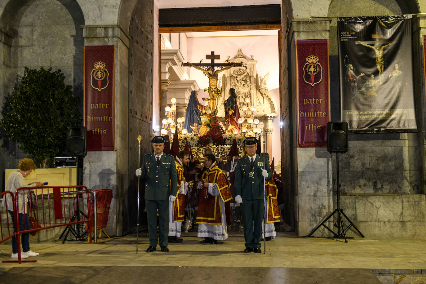 Las imágenes de la Procesión de Lunes Santo en Murcia
