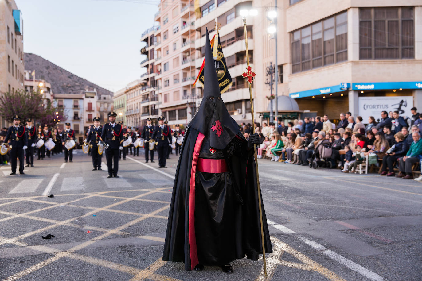 Alarde de solemnidad y devoción en el Martes Santo