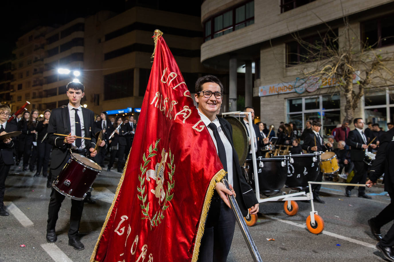 La Unión Musical de Almoradí interpretó la 'Marcha procesional pretoriana Ecce-Homo, de los autores oriolanos Álvaro Casanova y Adolfo Arronis, al cierre del cortejo.