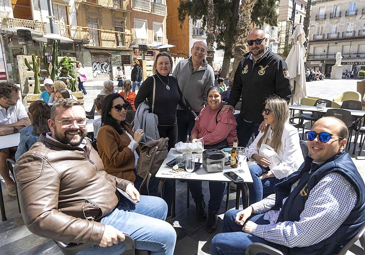Cartageneros y turistas se echan a la calle en Semana Santa