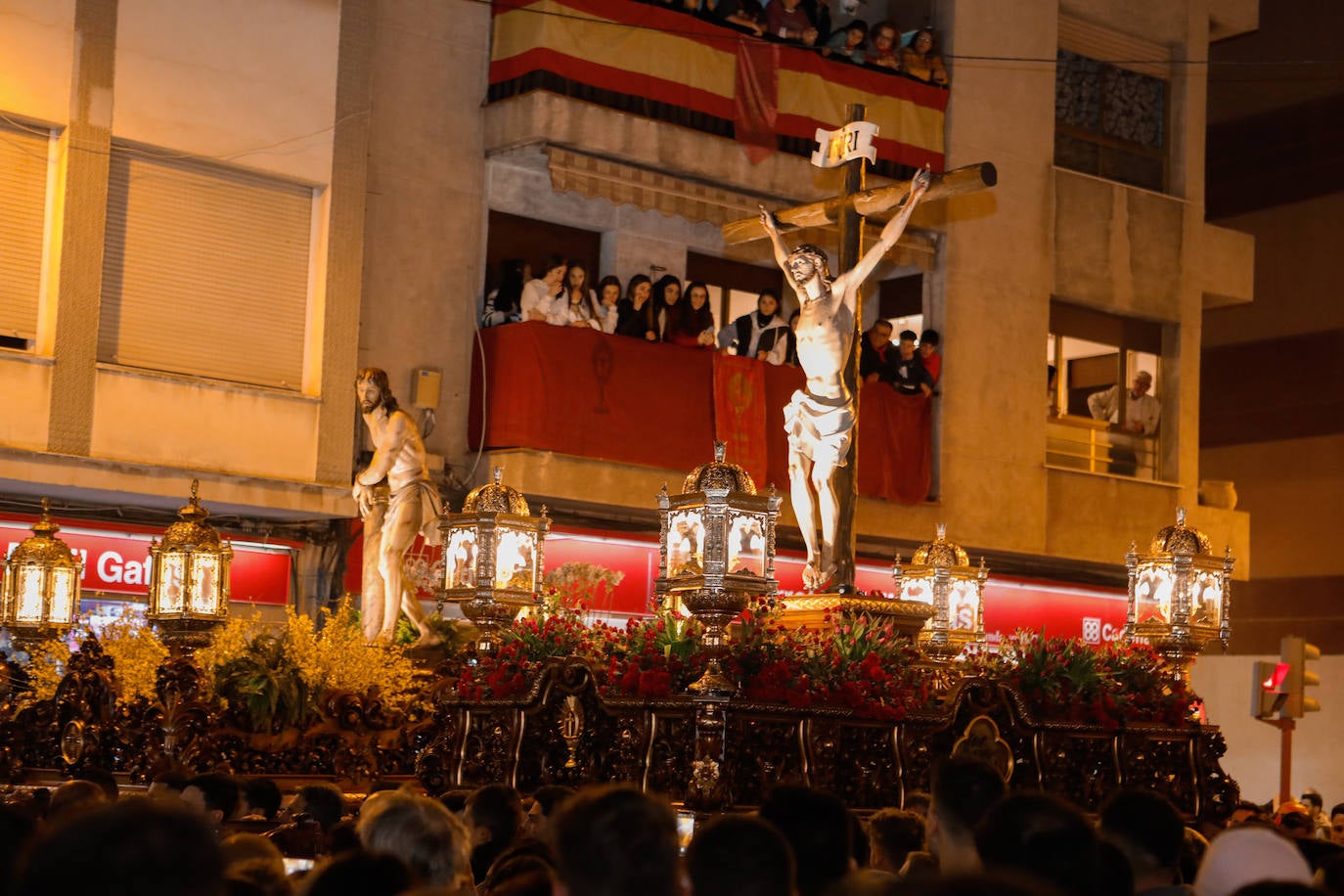 Encuentro de las imágenes del Paso Encarnado en Lorca