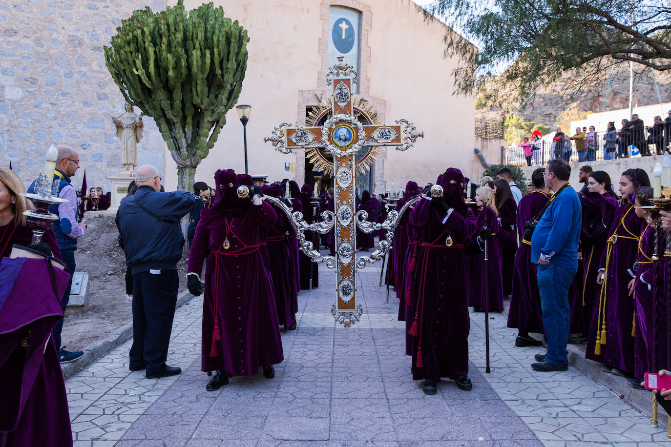 Orihuela recibe el cariño y la bendición de &#039;El Abuelo&#039;