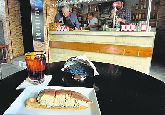 Marinera y vermú casero.