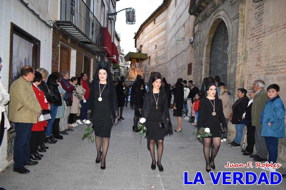 La Virgen Blanca reinó en la tarde del Jueves Santo