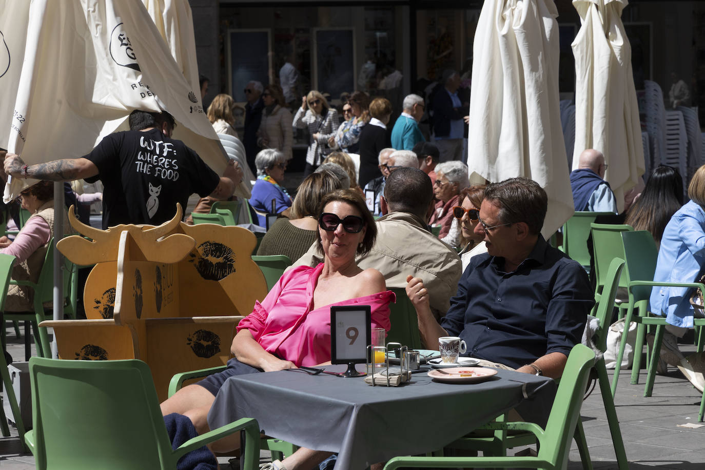 Jueves Santo de encuentros y mucho turismo en Cartagena