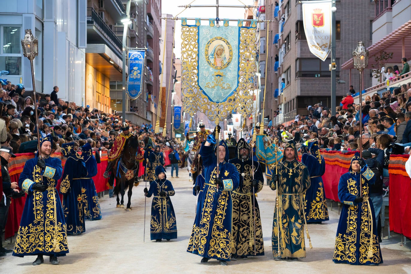 Las imágenes de la procesión del Jueves Santo en Lorca