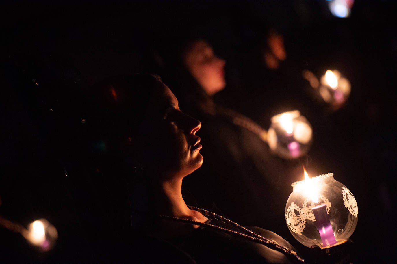 Las imágenes de la procesión del Silencio el Jueves Santo en Murcia