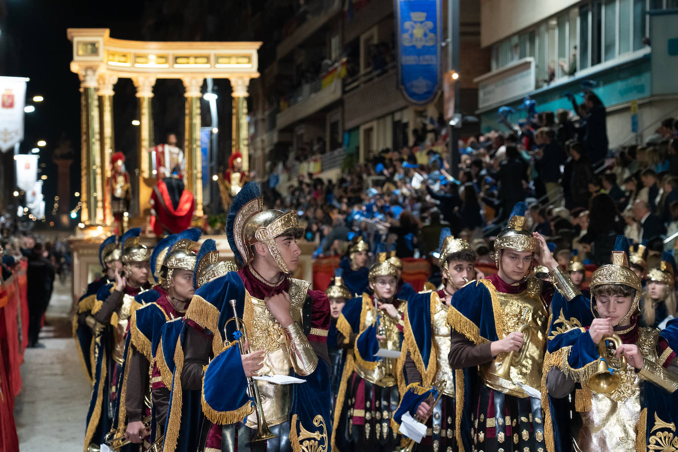 Imágenes del Paso Azul de Lorca en el Viernes Santo