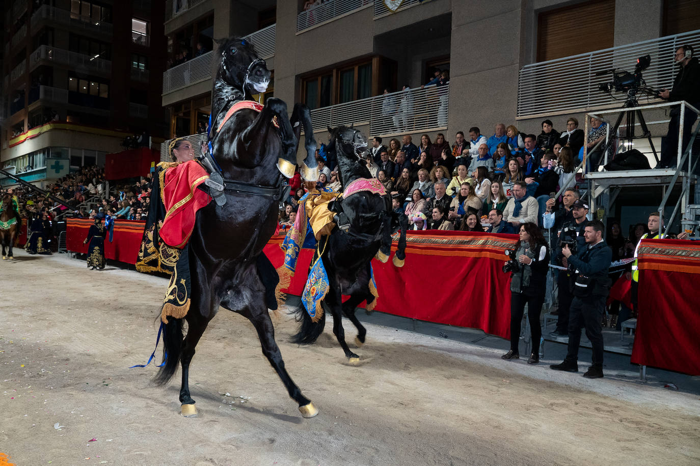 Imágenes del Paso Azul de Lorca en el Viernes Santo