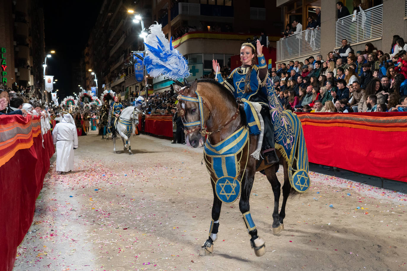 Imágenes del Paso Blanco de Lorca en el Viernes Santo