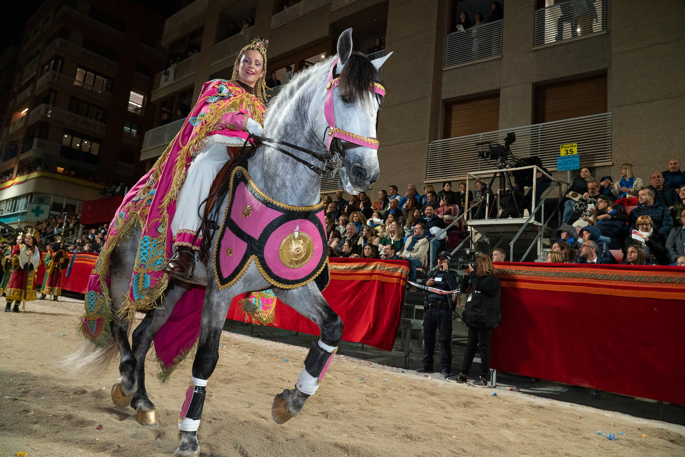 Imágenes del Paso Blanco de Lorca en el Viernes Santo
