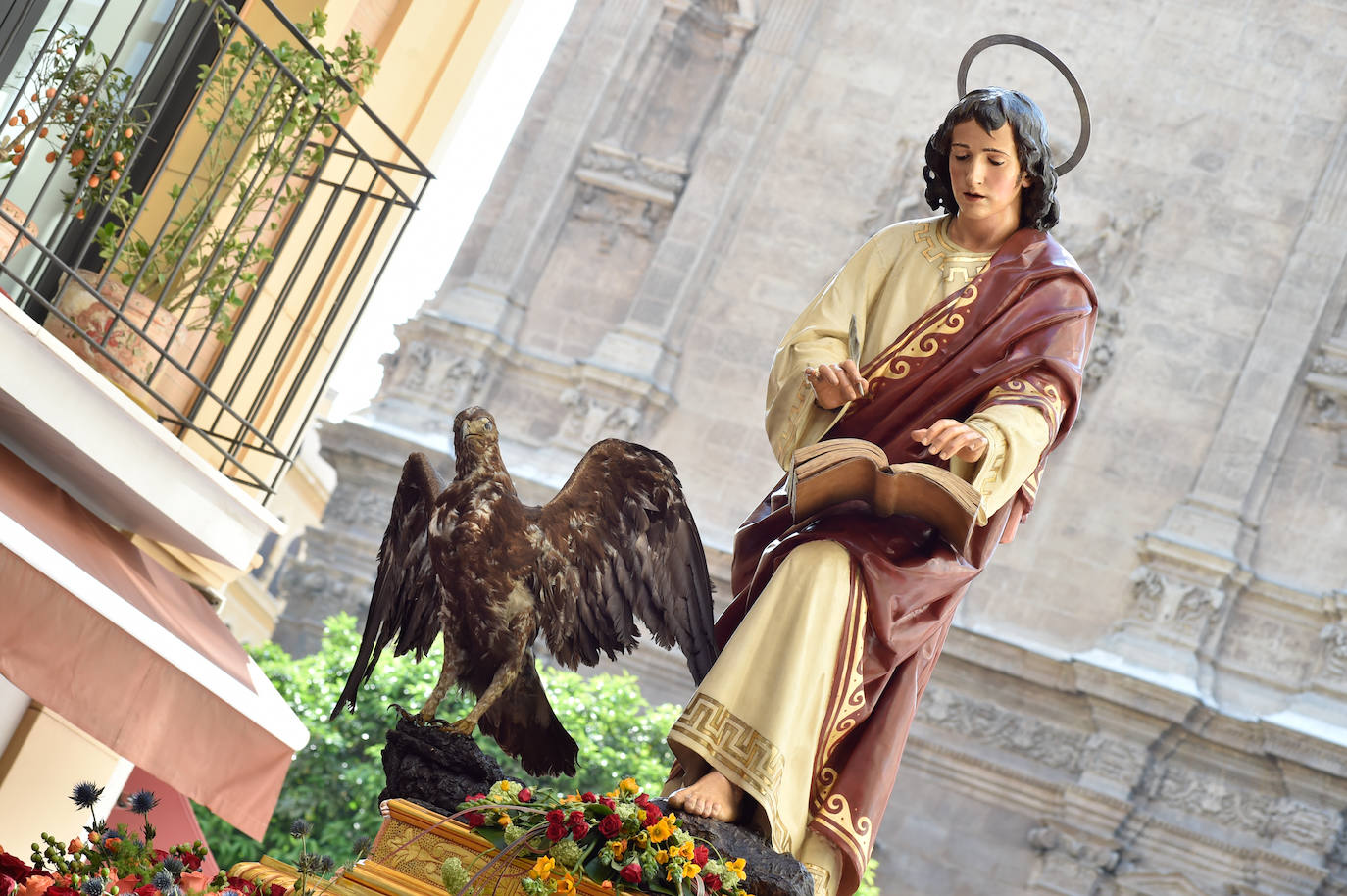 Procesión del Domingo de Resurrección en Murcia, en imágenes