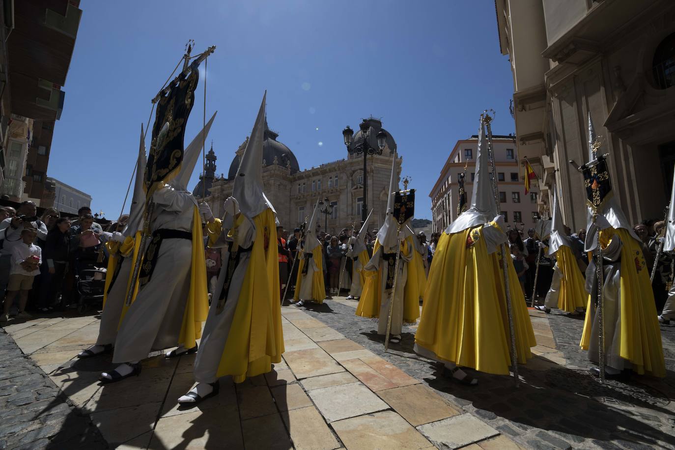 La procesión del Resucitado de Cartagena, en imágenes