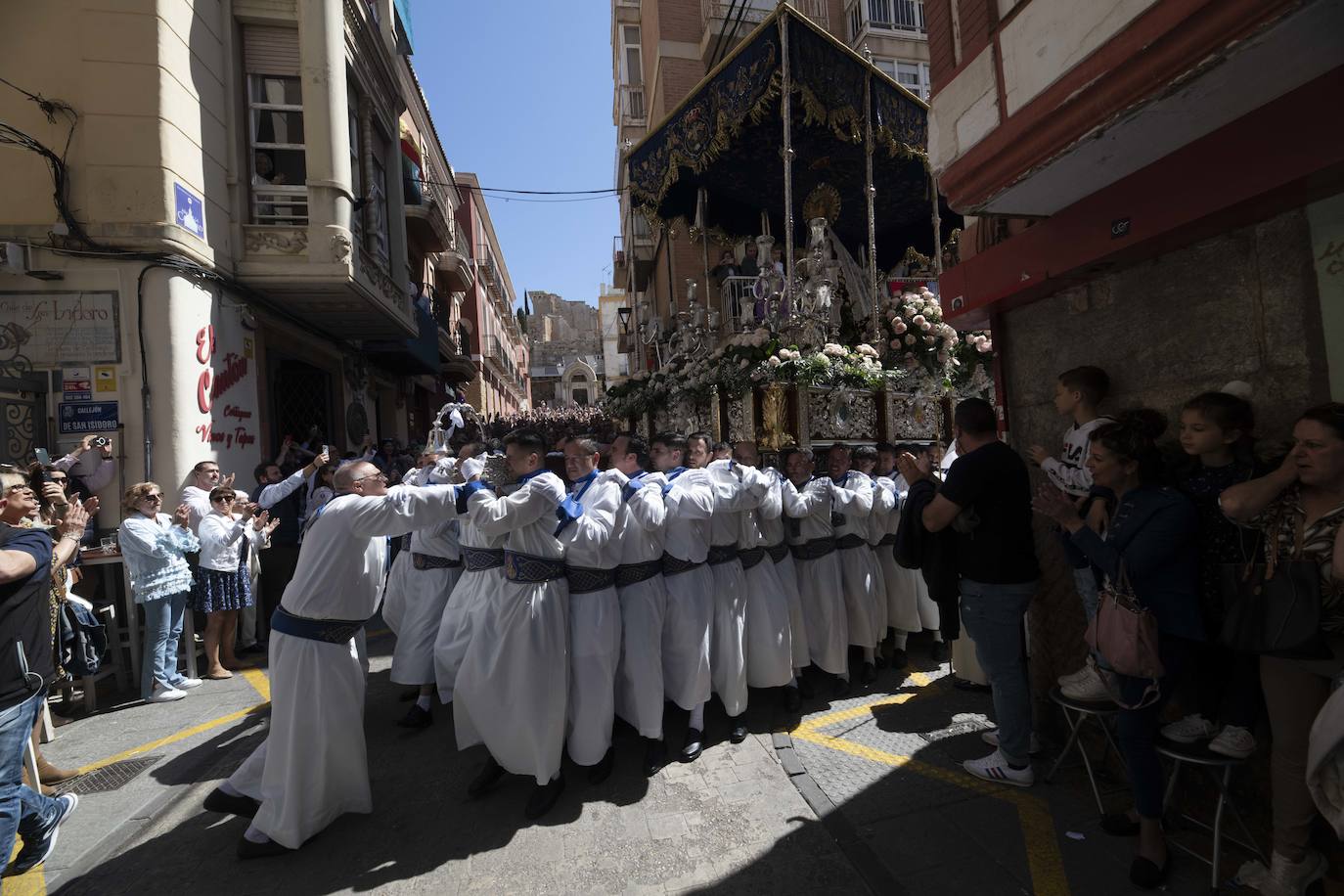 La procesión del Resucitado de Cartagena, en imágenes