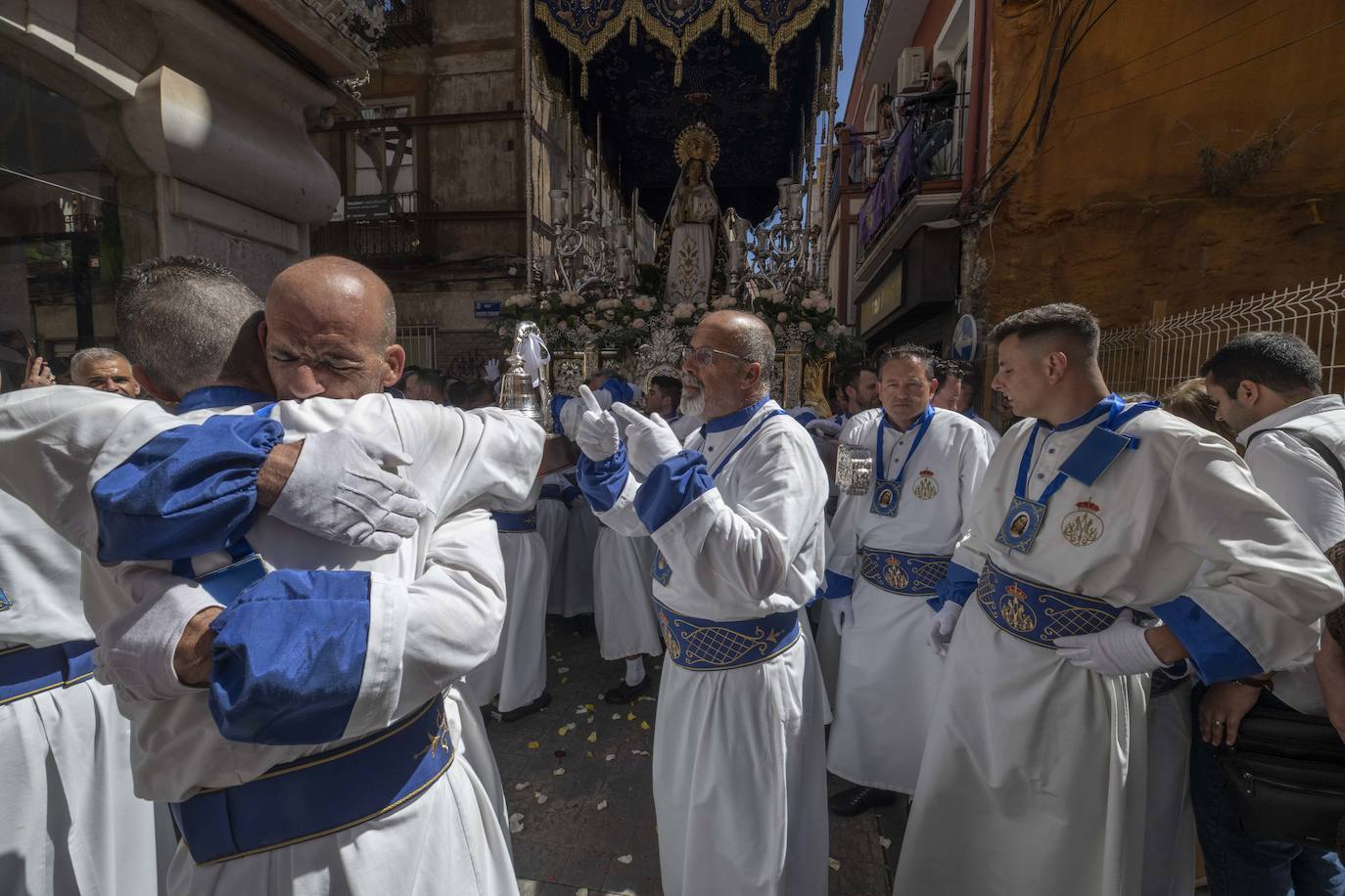 La procesión del Resucitado de Cartagena, en imágenes