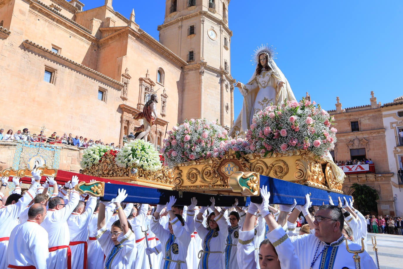Procesión del Resucitdo en Lorca, en imágenes