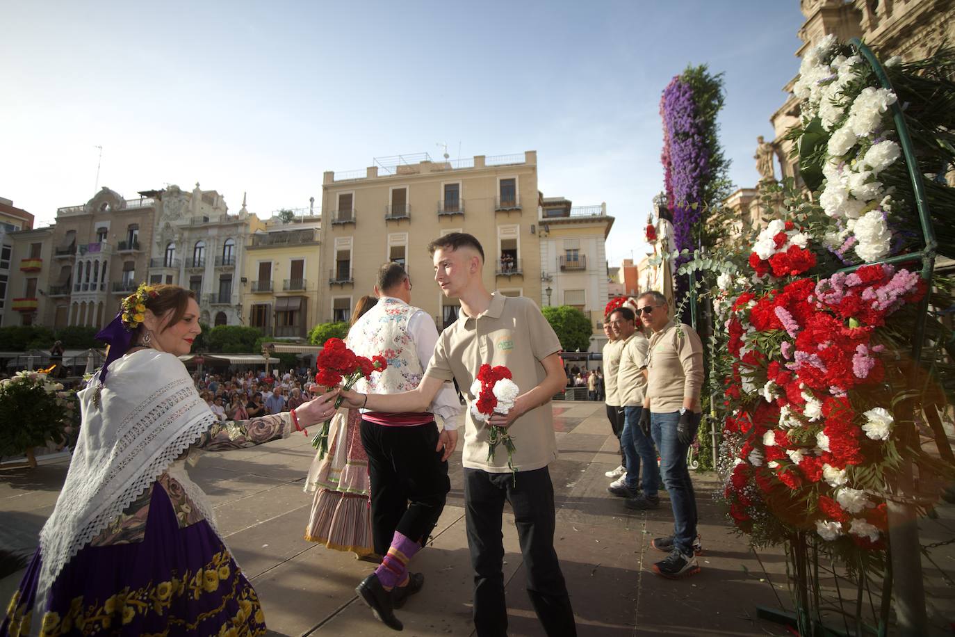 Las imágenes de la ofrenda floral a la Virgen de la Fuensanta