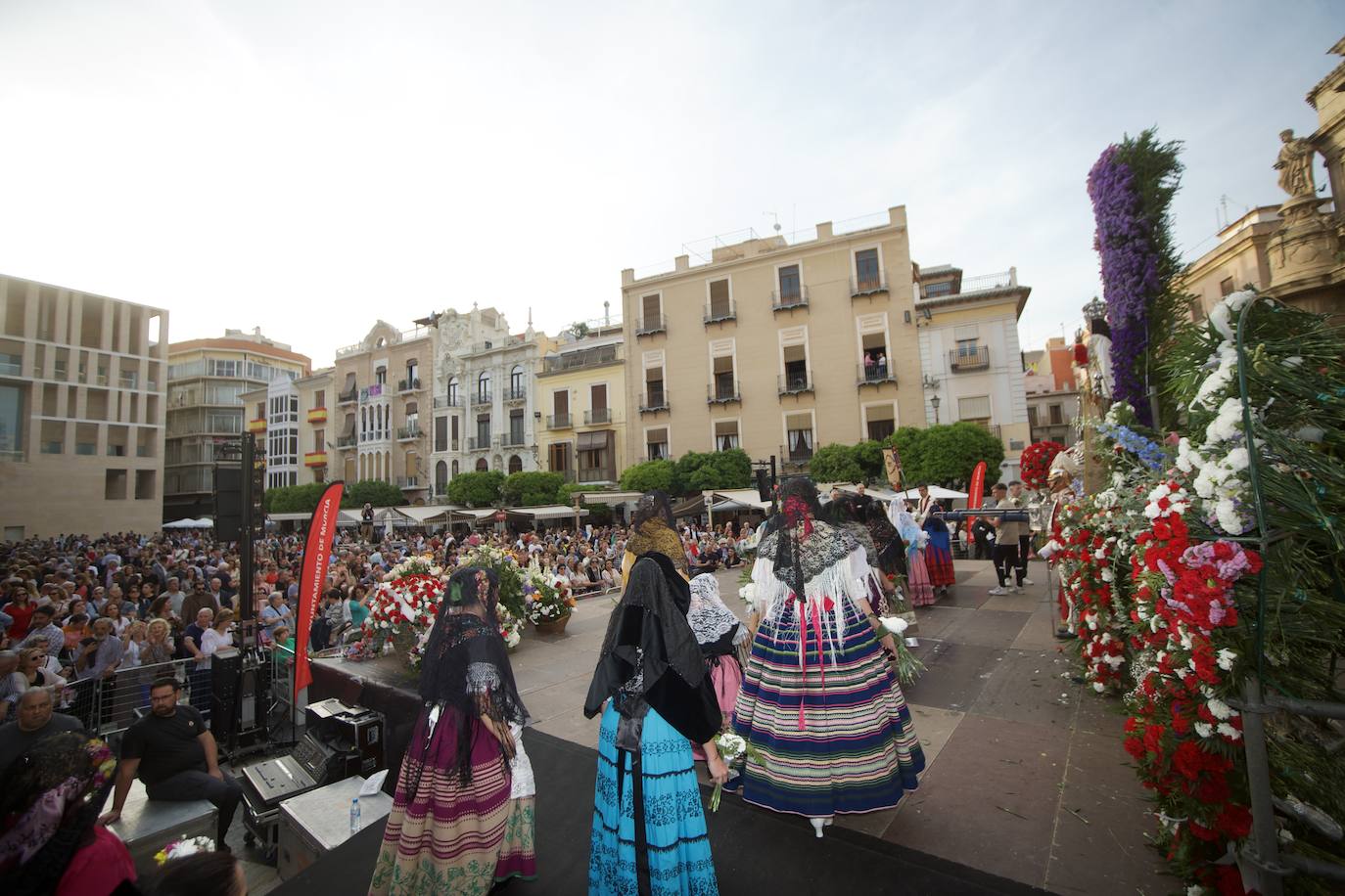 Las imágenes de la ofrenda floral a la Virgen de la Fuensanta