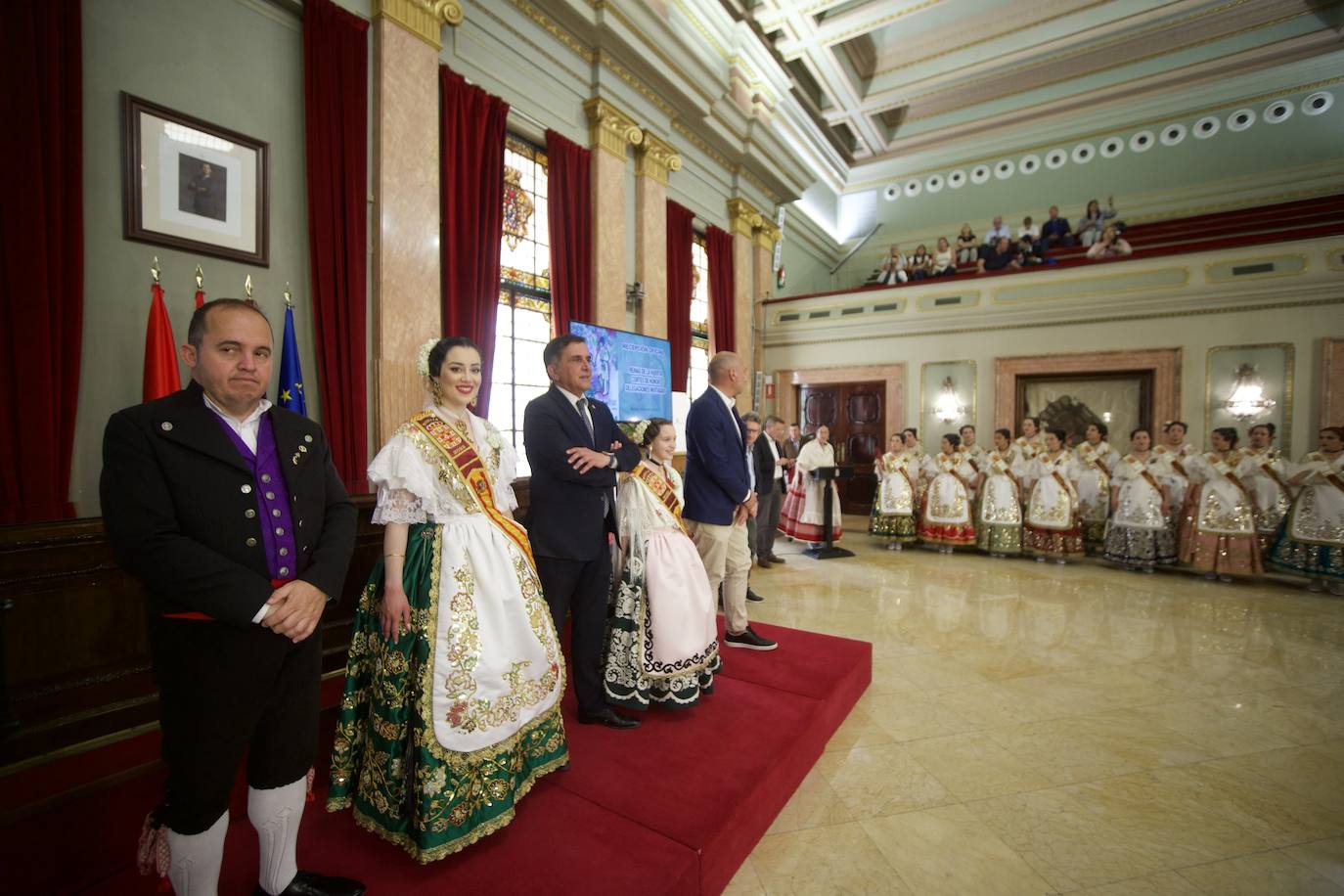 Las imágenes de la recepción de las Reinas de la Huerta de Murcia en el Palacio de San Esteban