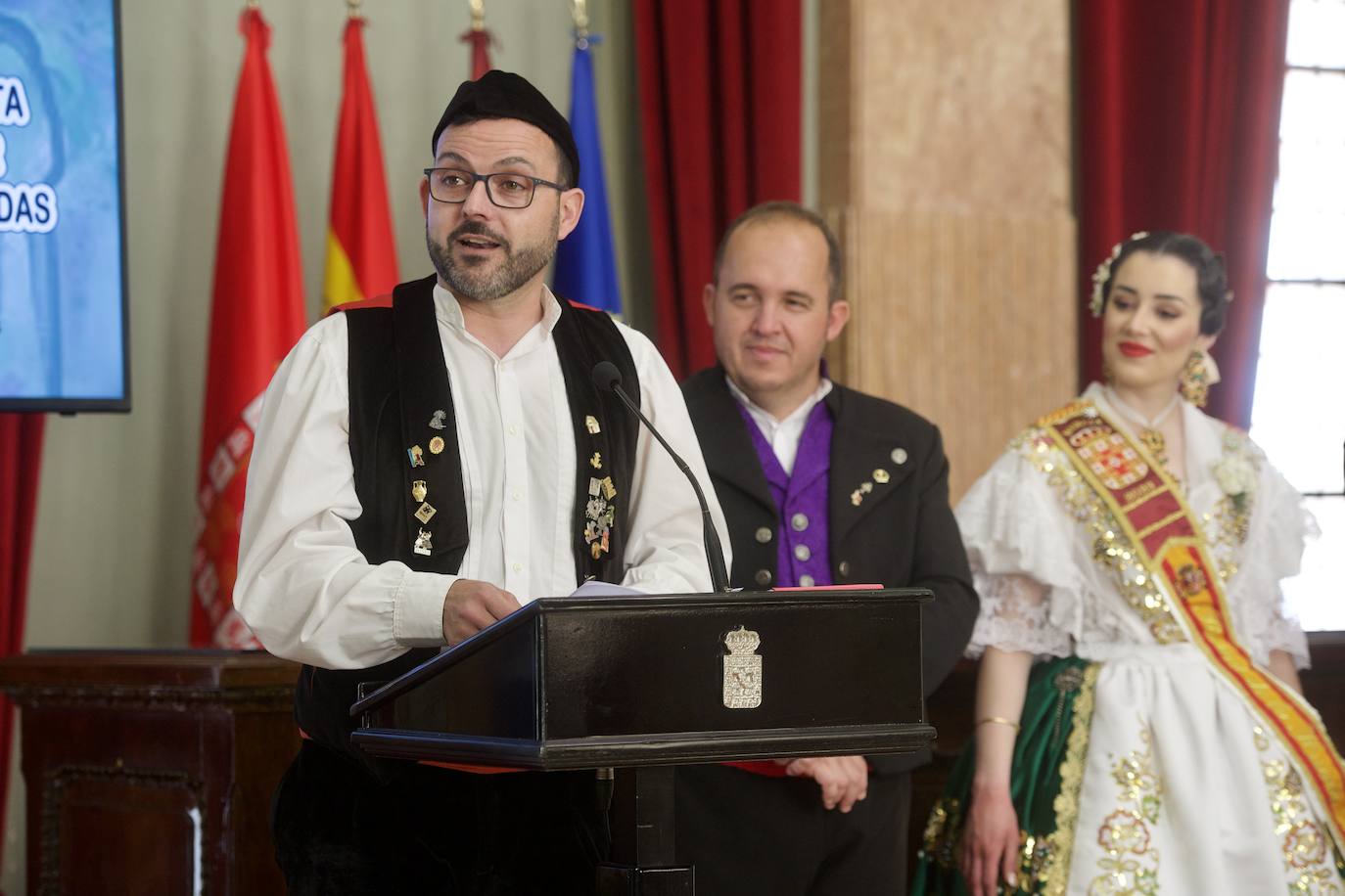 Las imágenes de la recepción de las Reinas de la Huerta de Murcia en el Palacio de San Esteban