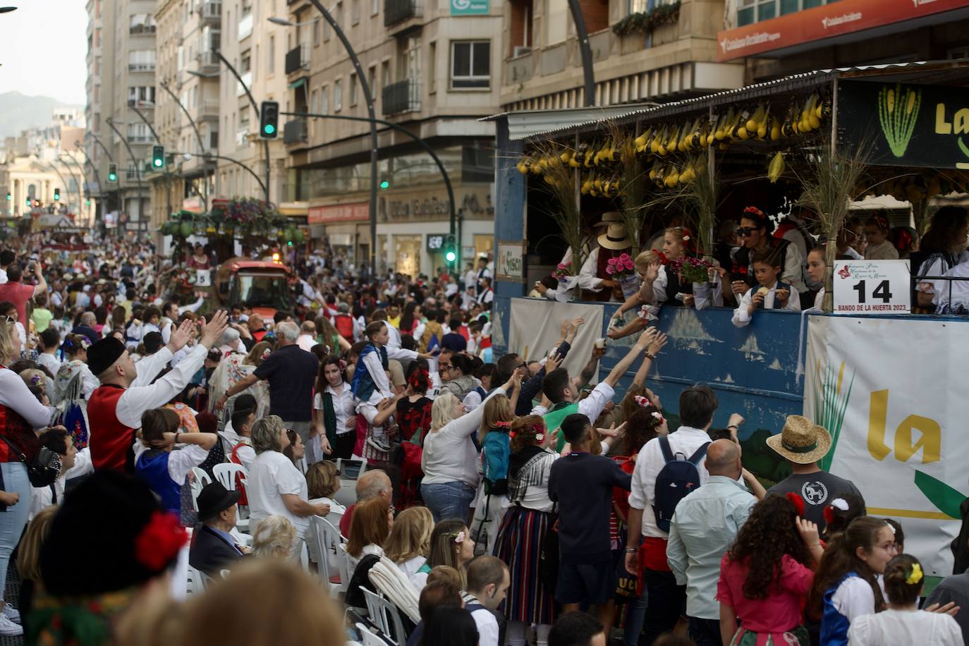 El desfile del Bando de la Huerta, en imágenes