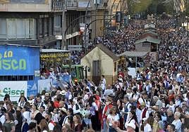 Miles de murcianos asisten al desfile del Bando de la Huerta.