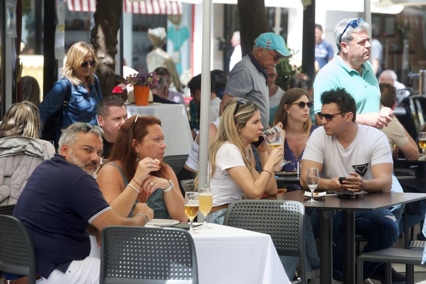 Bares y restaurantes de Murcia llenos en Semana Santa