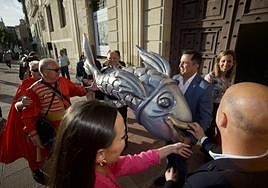 El alcalde de Murcia, José Antonio Serrano, recibe la Sardina este jueves.