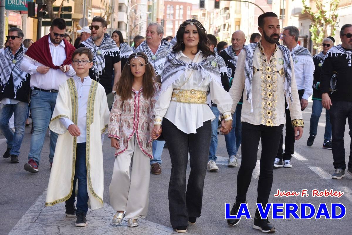 Pasacalles del Día del Moro en Caravaca de la Cruz