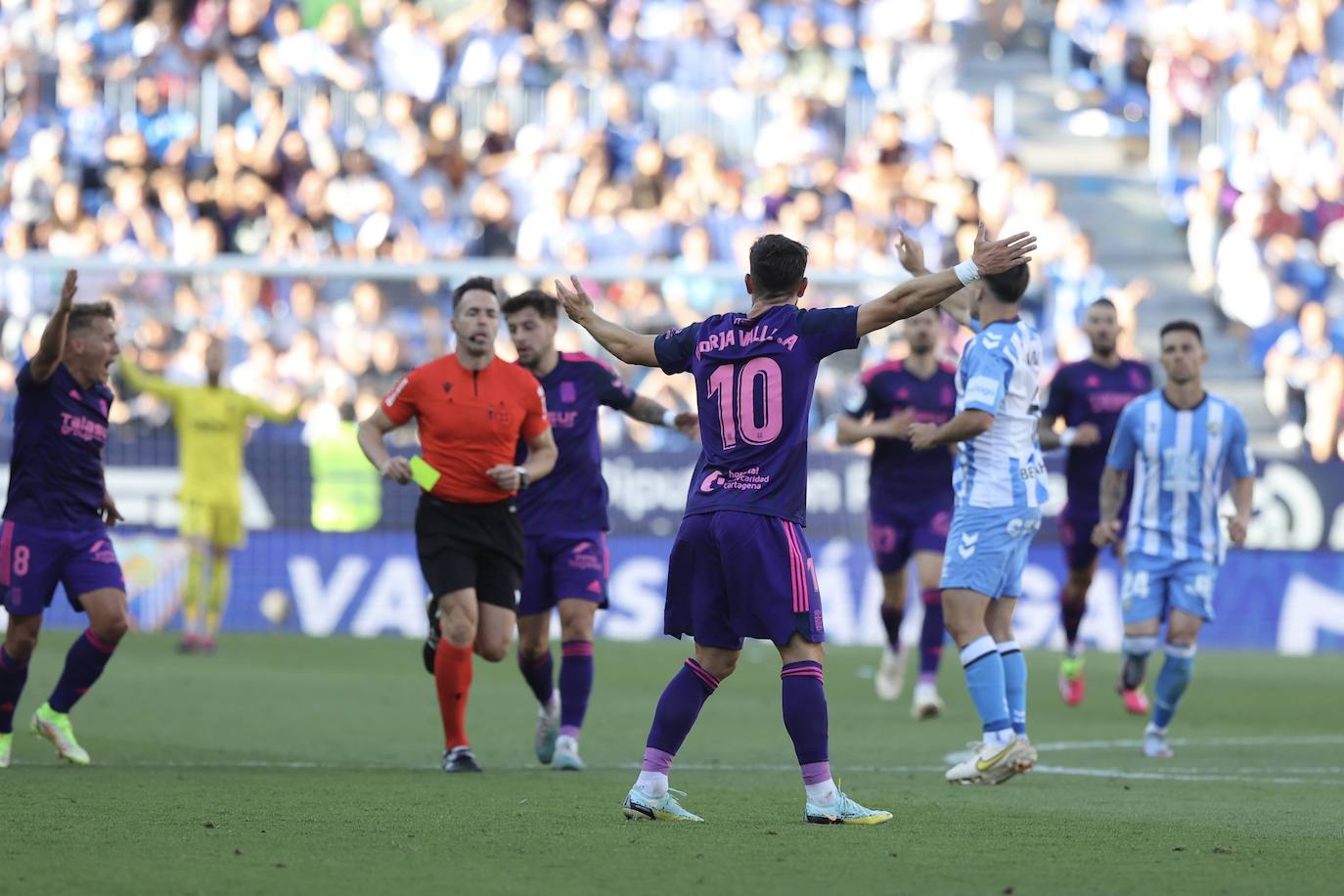 El partido del Cartagena contra el Málaga, en imágenes