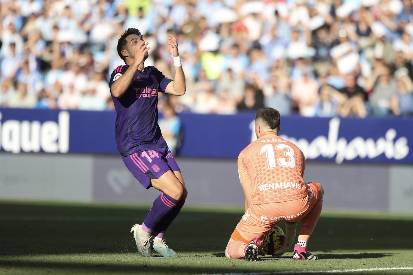 El partido del Cartagena contra el Málaga, en imágenes