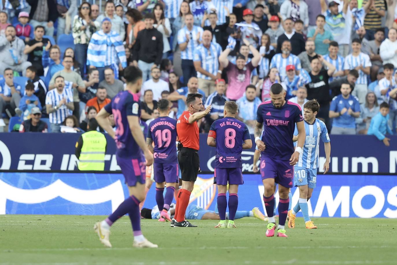 El partido del Cartagena contra el Málaga, en imágenes